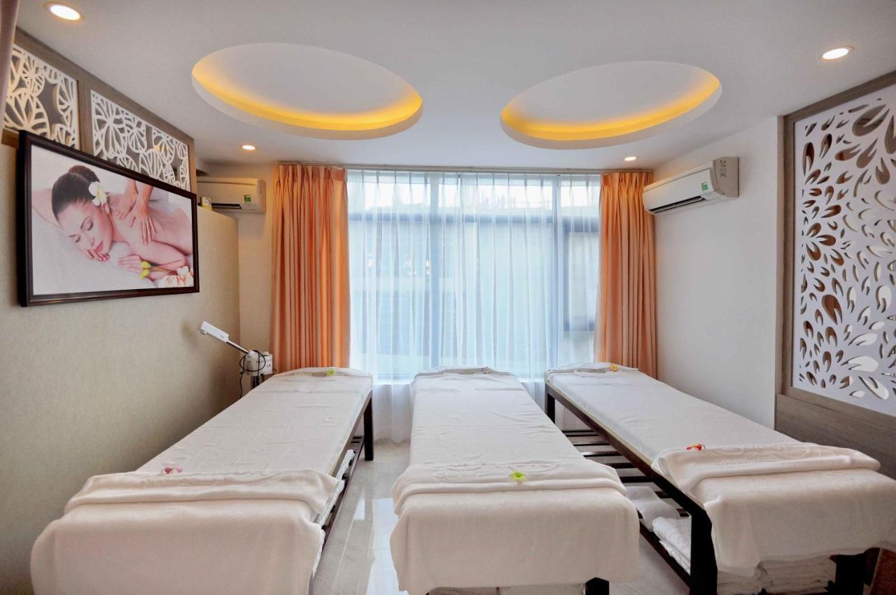 The Mcr Luxury Nha Trang Hotel Bagian luar foto