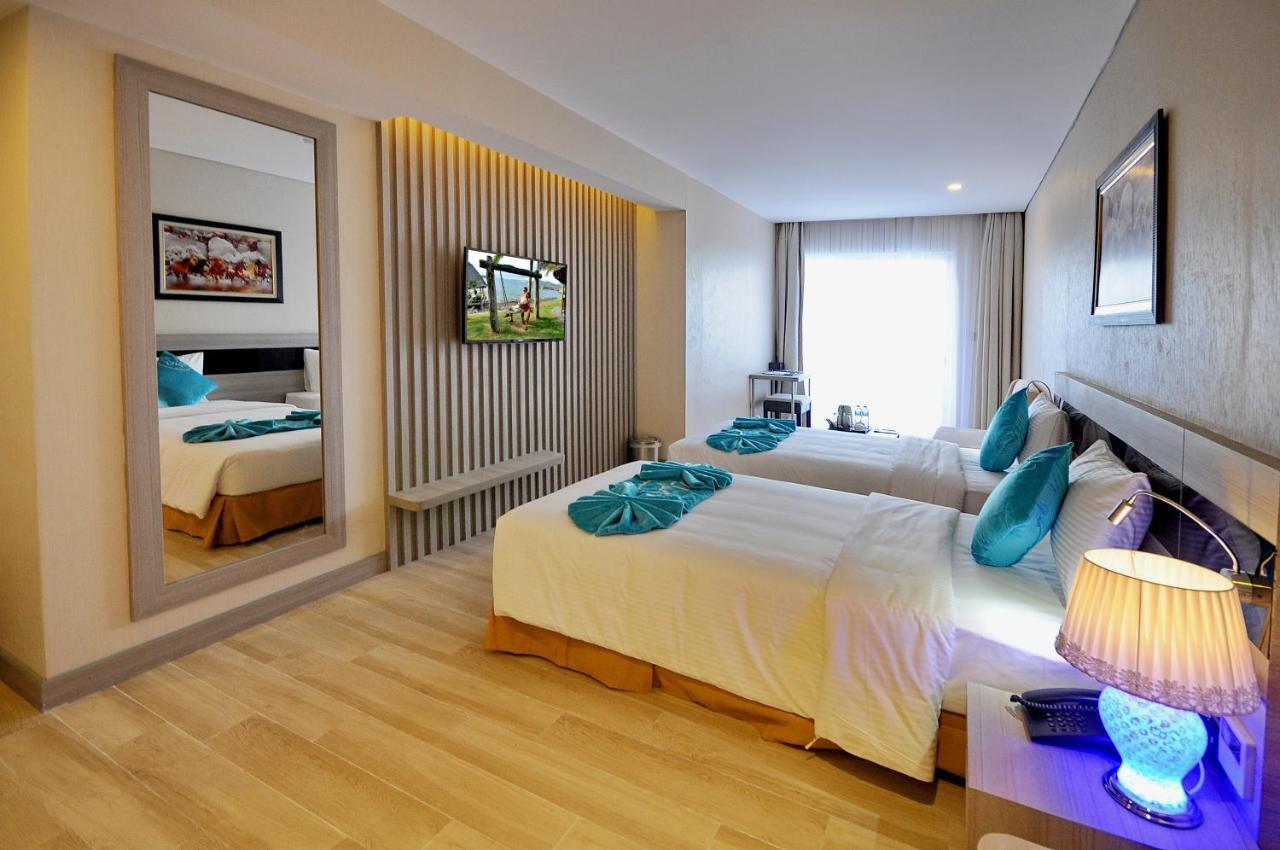 The Mcr Luxury Nha Trang Hotel Bagian luar foto